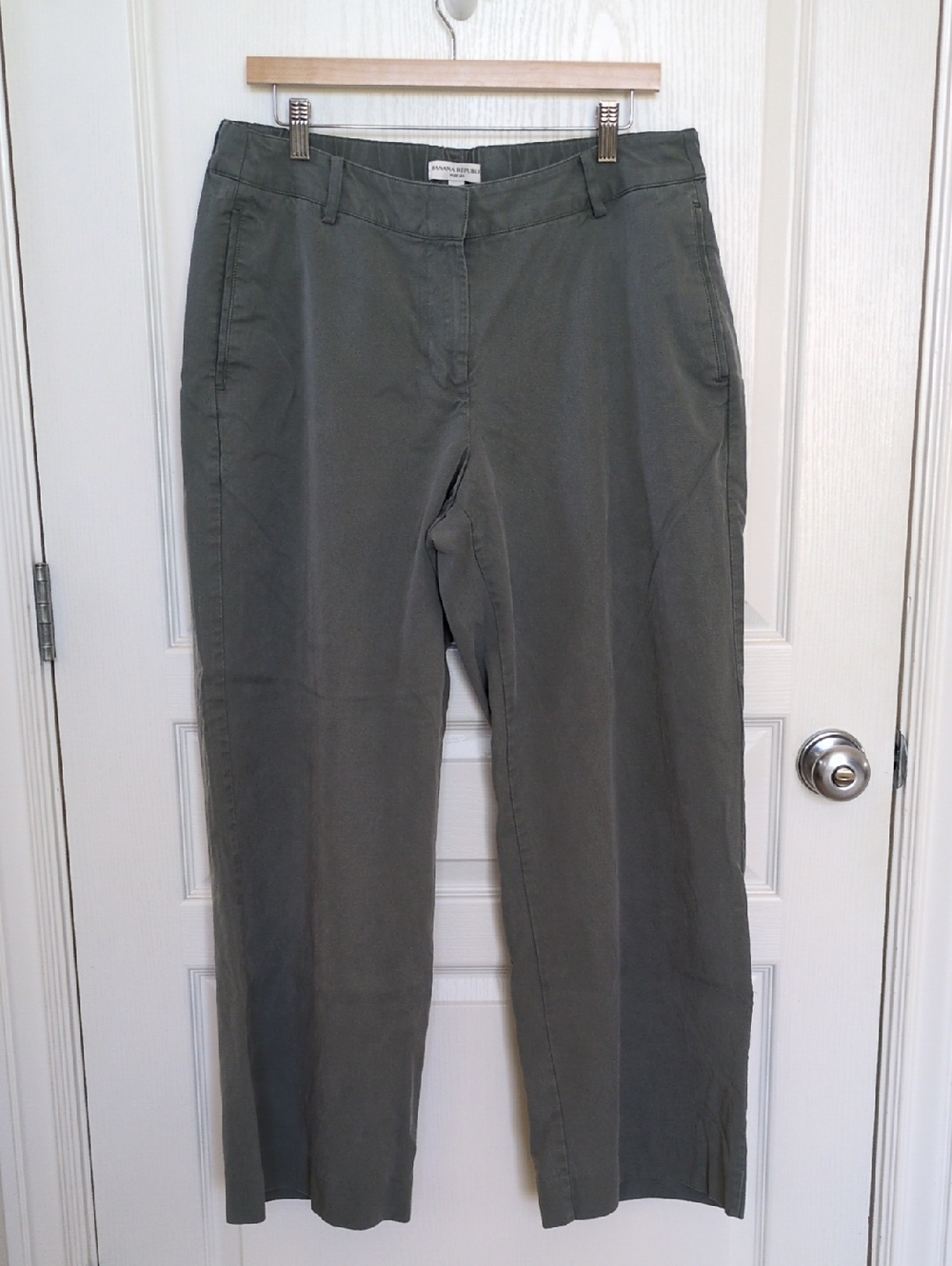 Banana Republic Olive/Gray Wide Leg Cotton & Tencel Pants